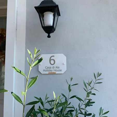 A Casa Di Ale Maggiore Private Outdoor Sauna Сasa de vacaciones Angera